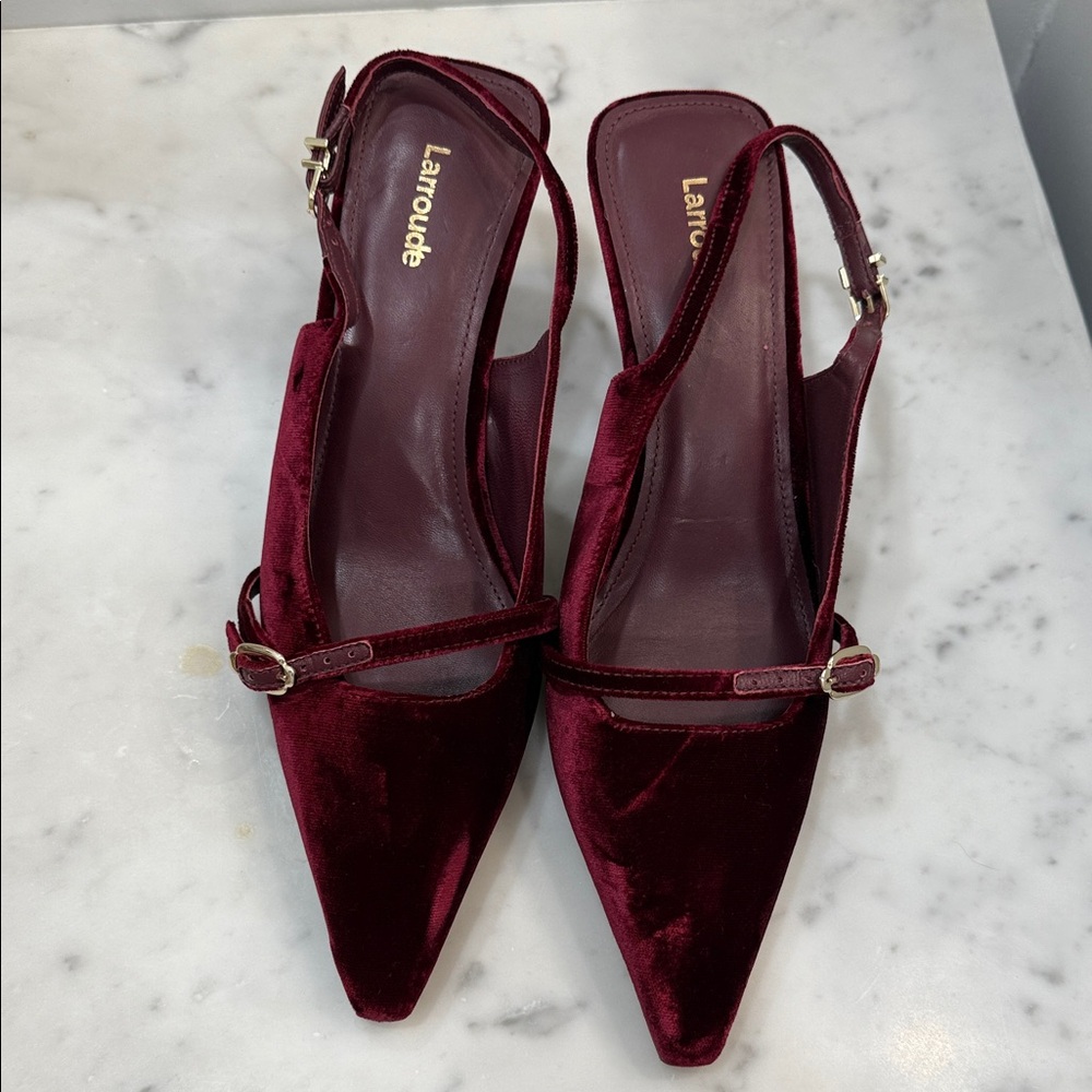 Larroude Ines Velvet kitten heels wine 10